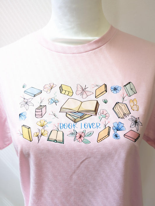 Book Lover T-shirt, pink graphic tee